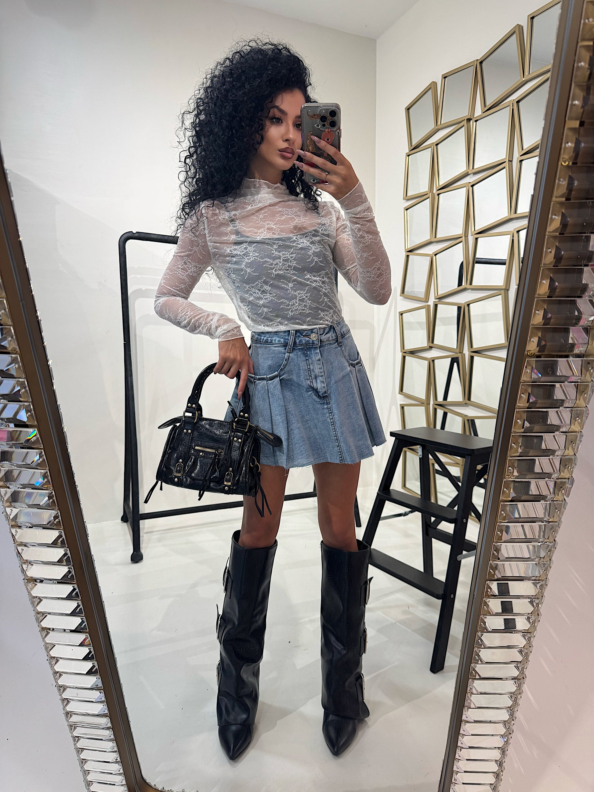 Maglia in pizzo collo alto - R.a. Boutique