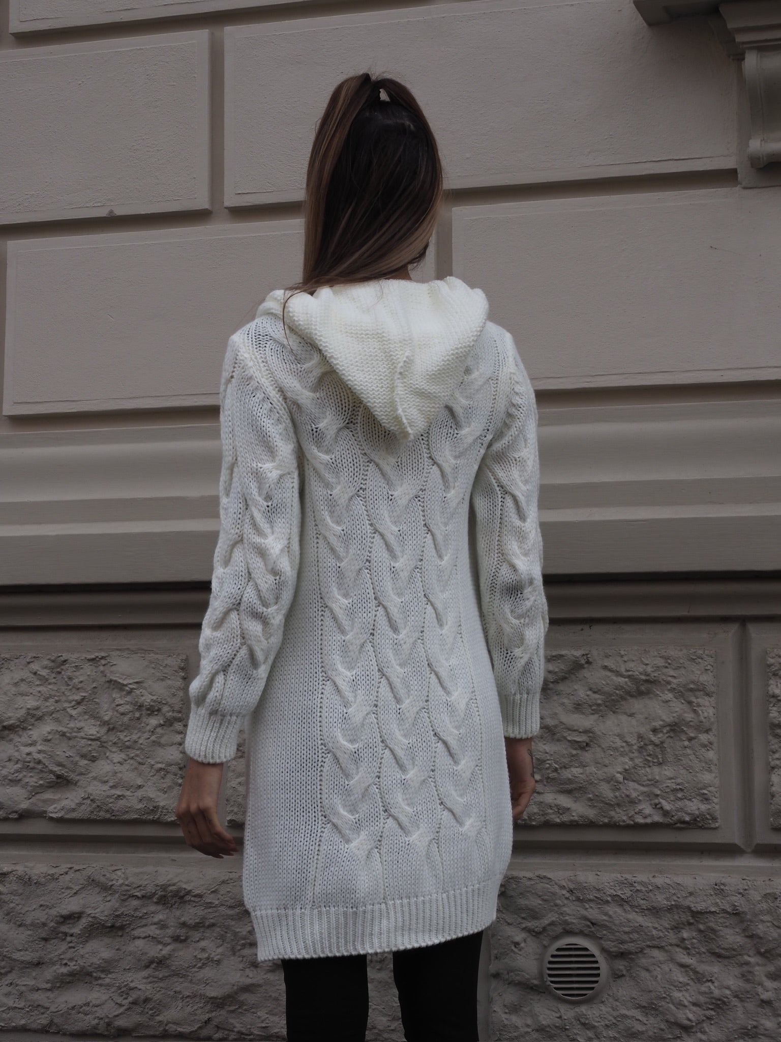 Cardigan bianco a trecce - R.a. Boutique 