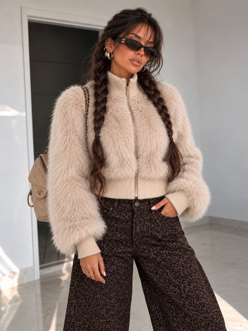Giacca Eco Pelliccia con Zip Beige - R.a. Boutique