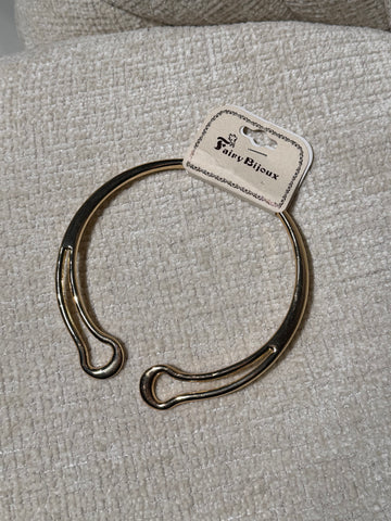 Girocollo Dorato Rigido a goccia - R.a. Boutique