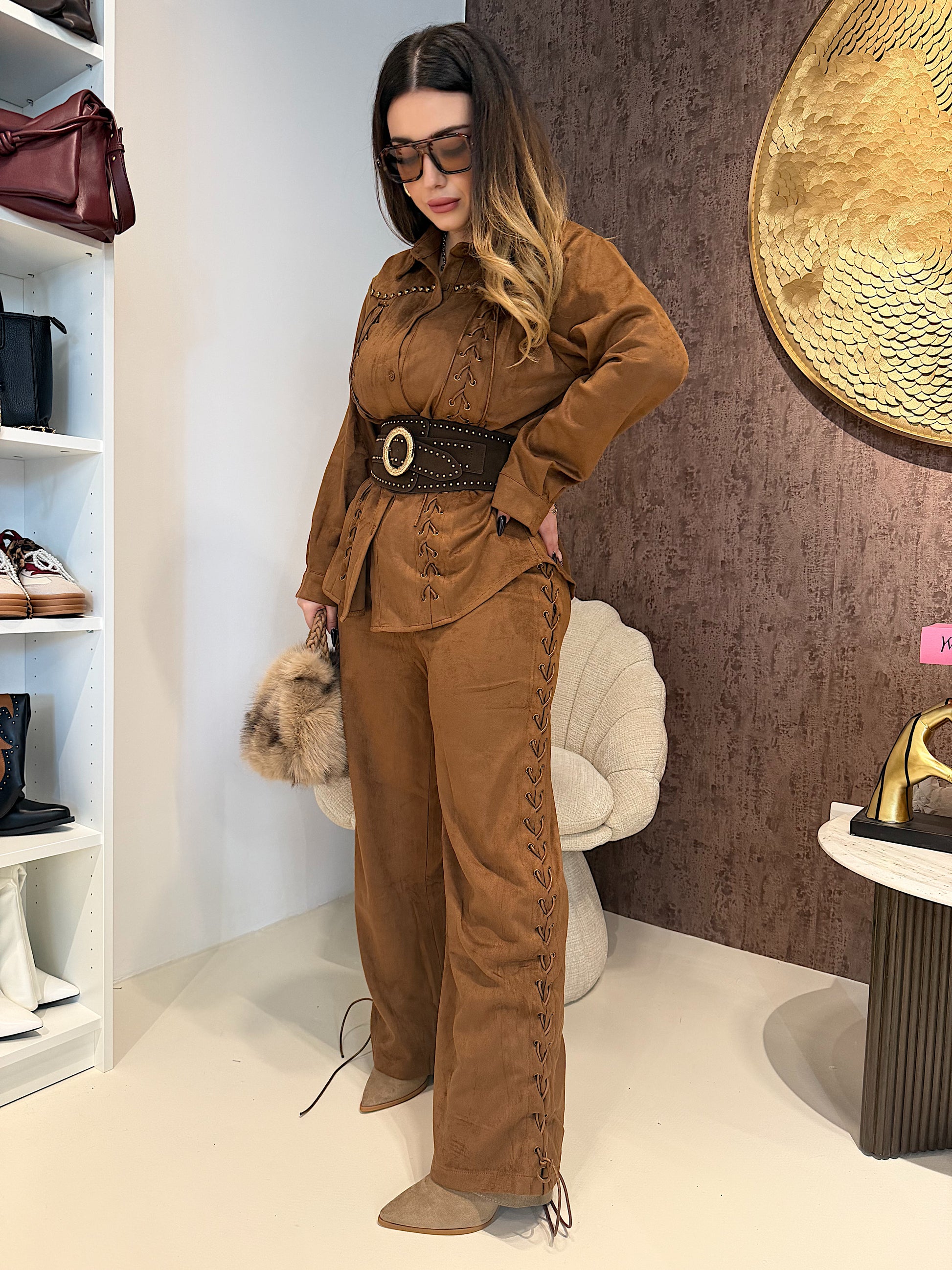 Completo Suede Lace-Up - R.a. Boutique