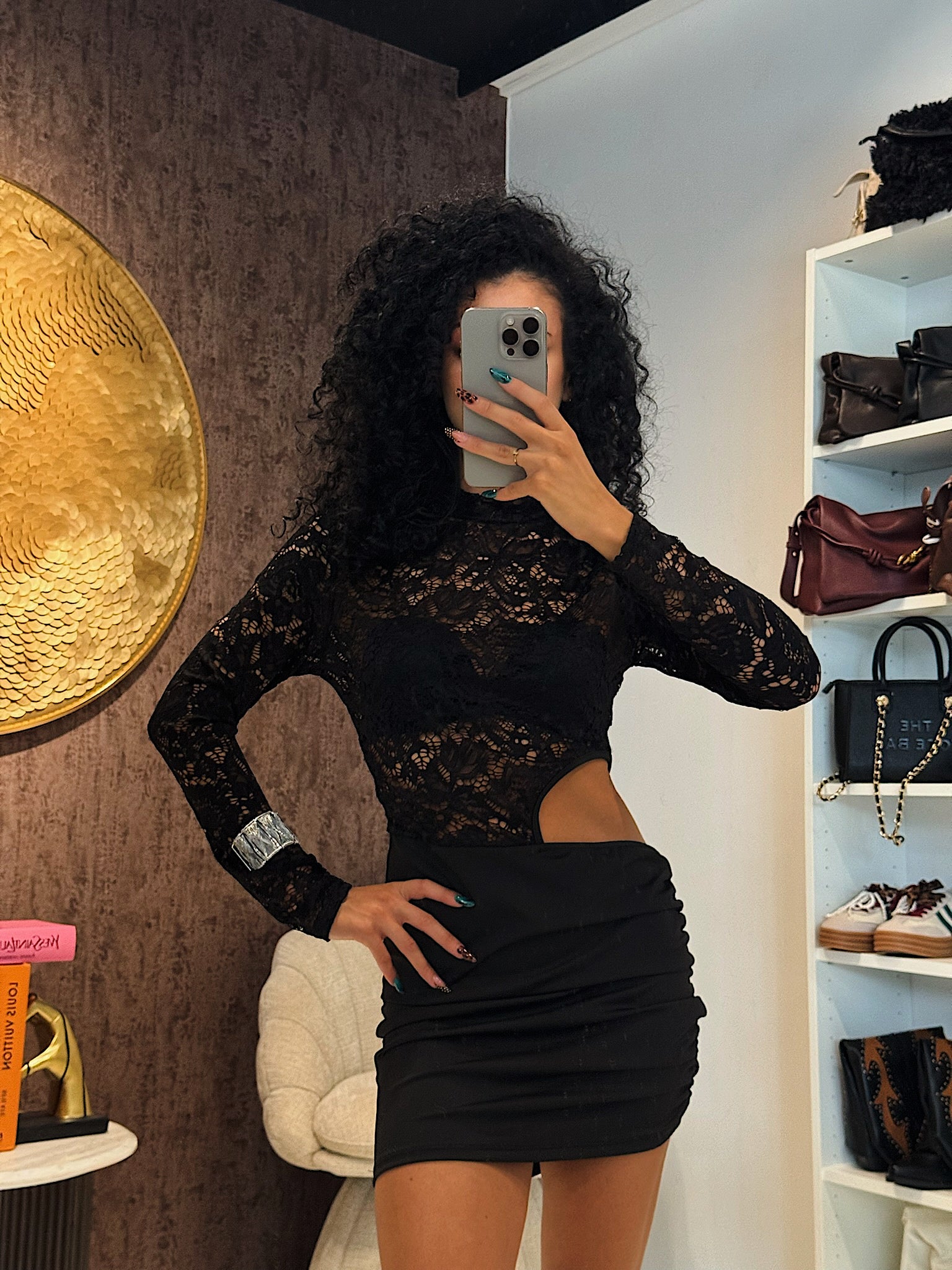 Abito manica lunga in pizzo nero - R.a. Boutique