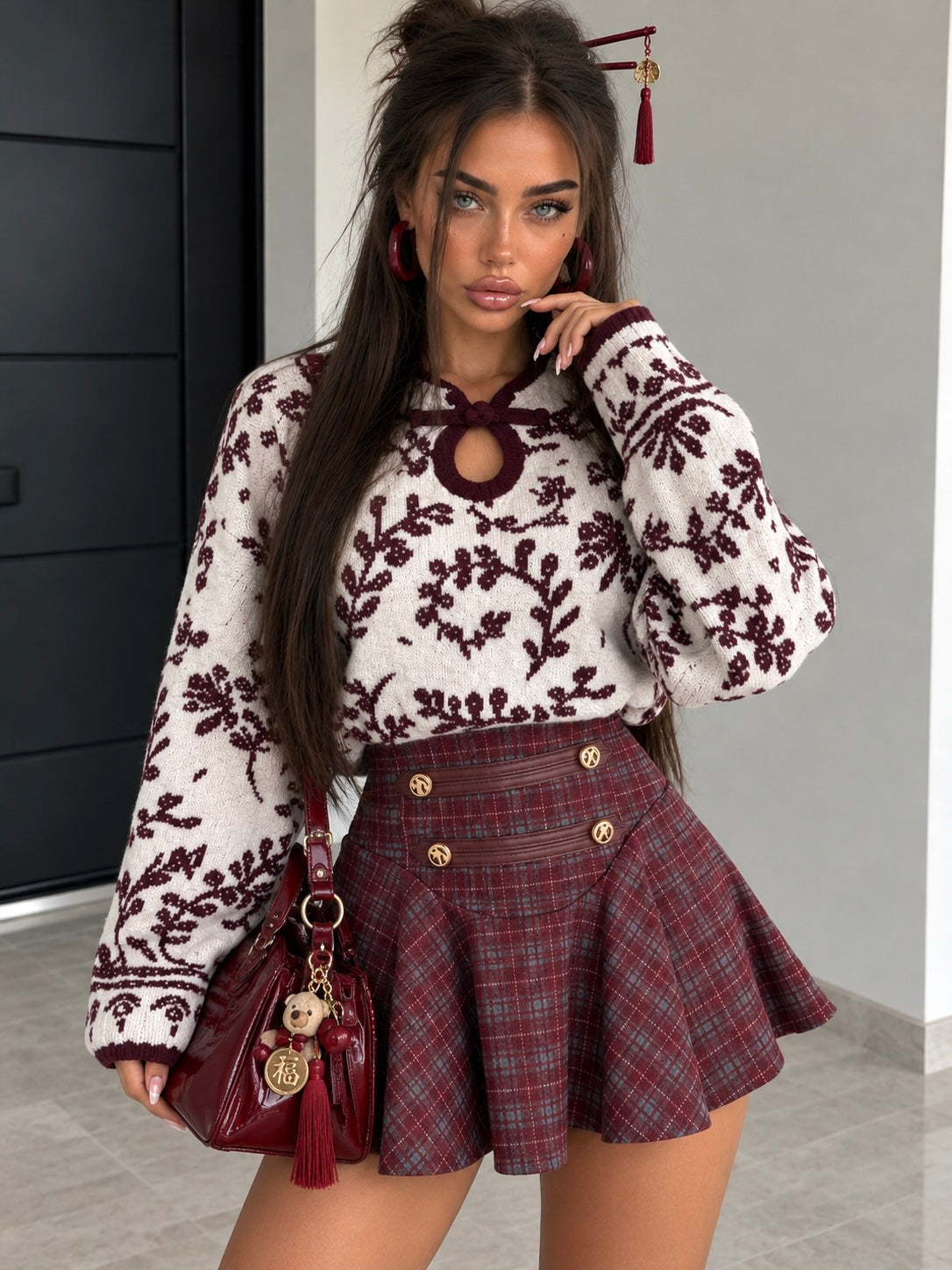 Maglione Floral Chic con Scollo a Goccia – Bordeaux - R.a. Boutique