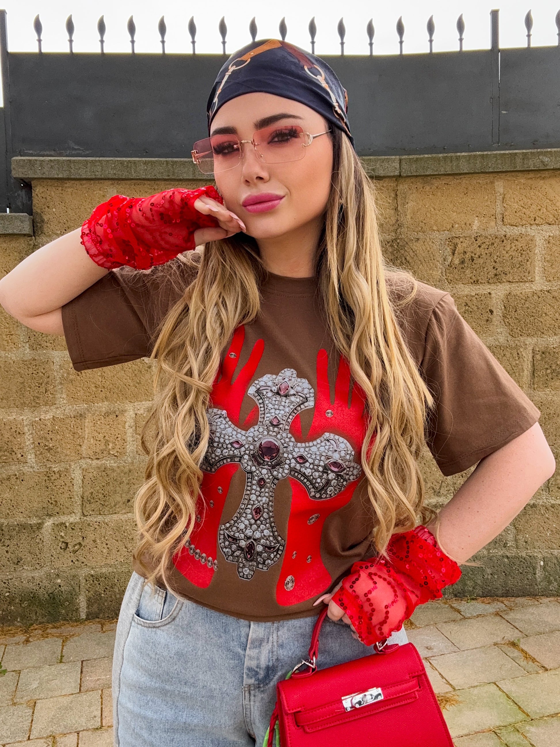 T-shirt con croce e manicotti - R.a. Boutique