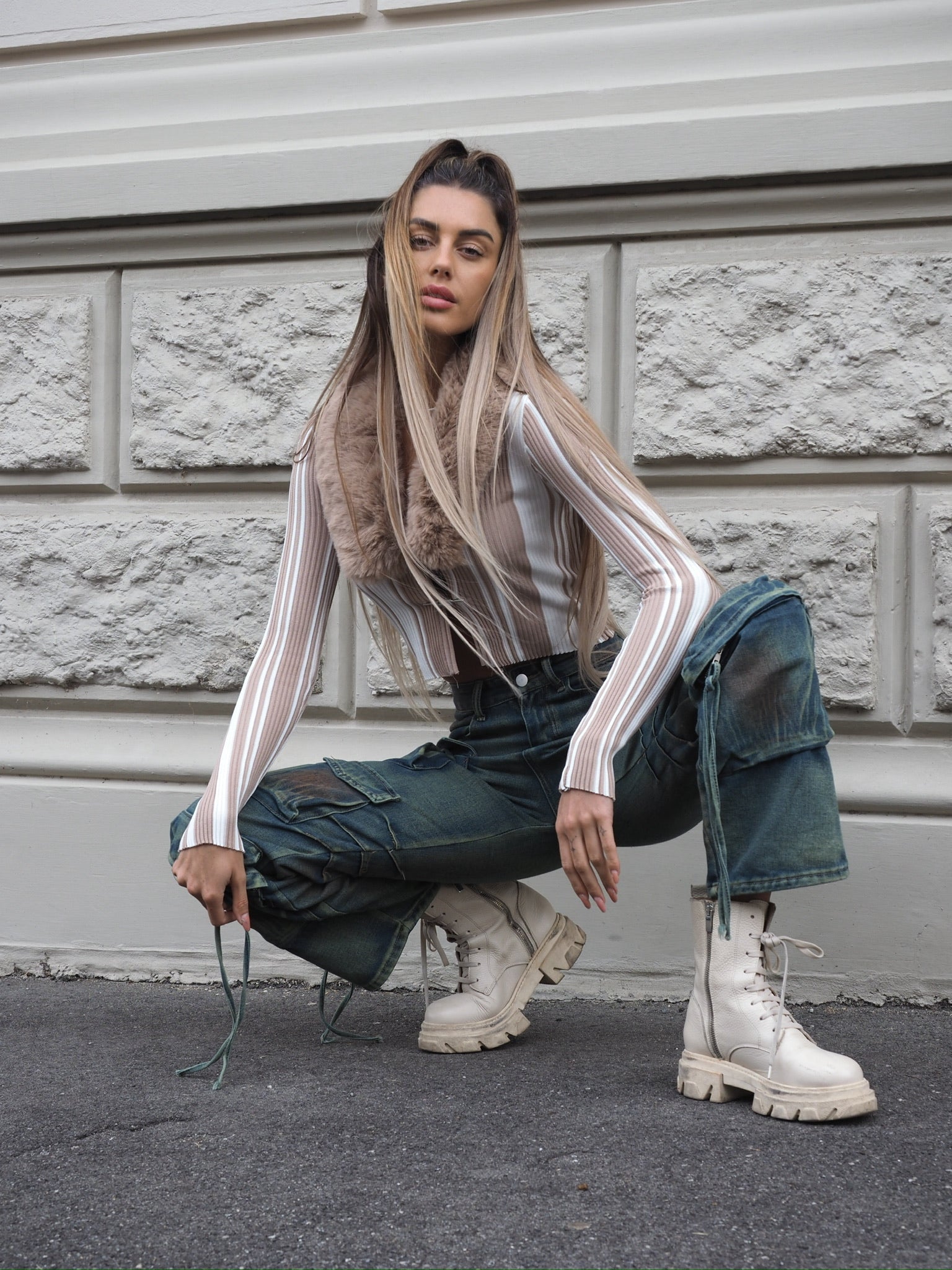 Maglione con pelliccia camel - R.a. Boutique 