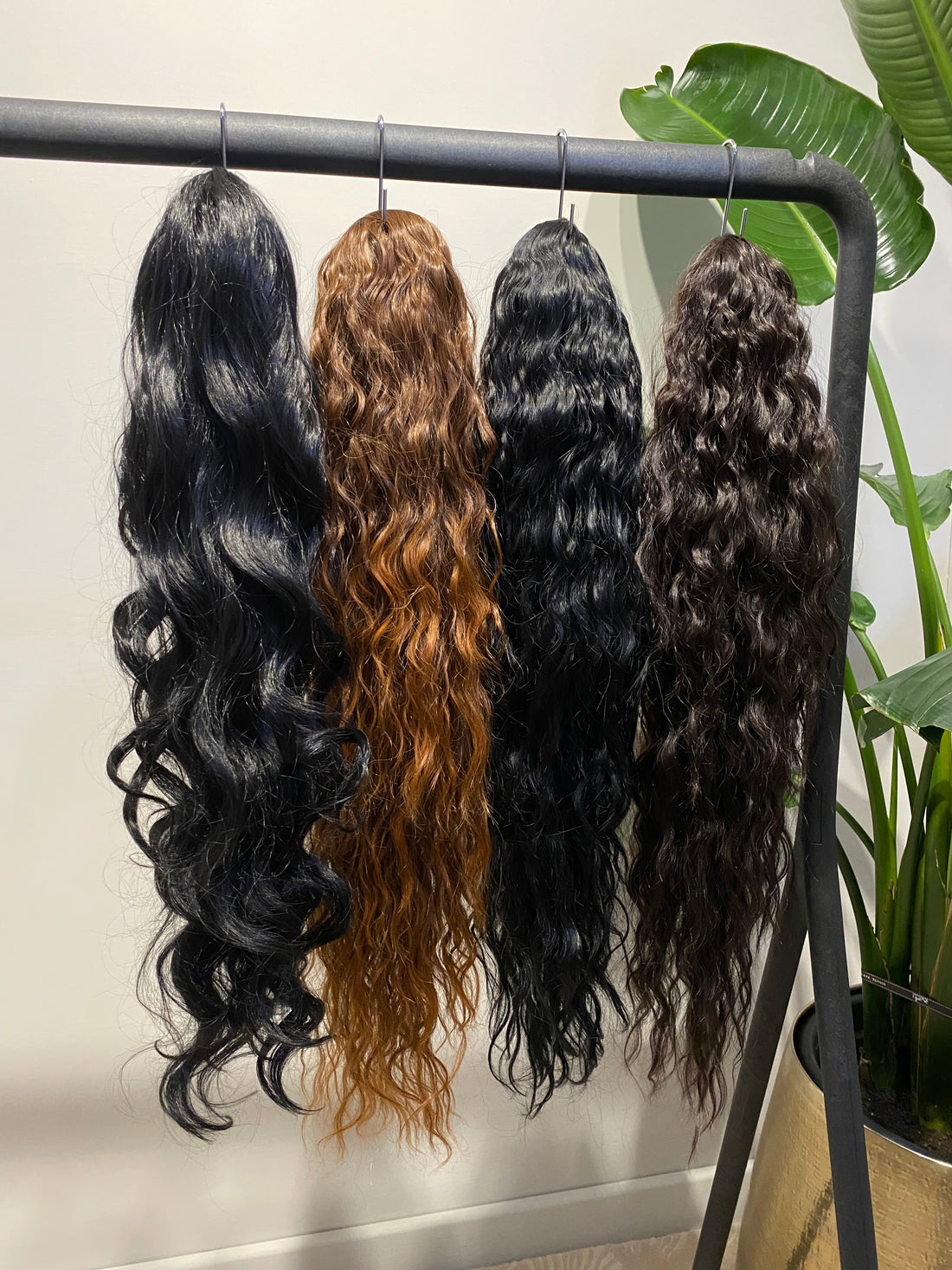 Coda mossa con Coulisse nera MQ - R.a. Boutique 