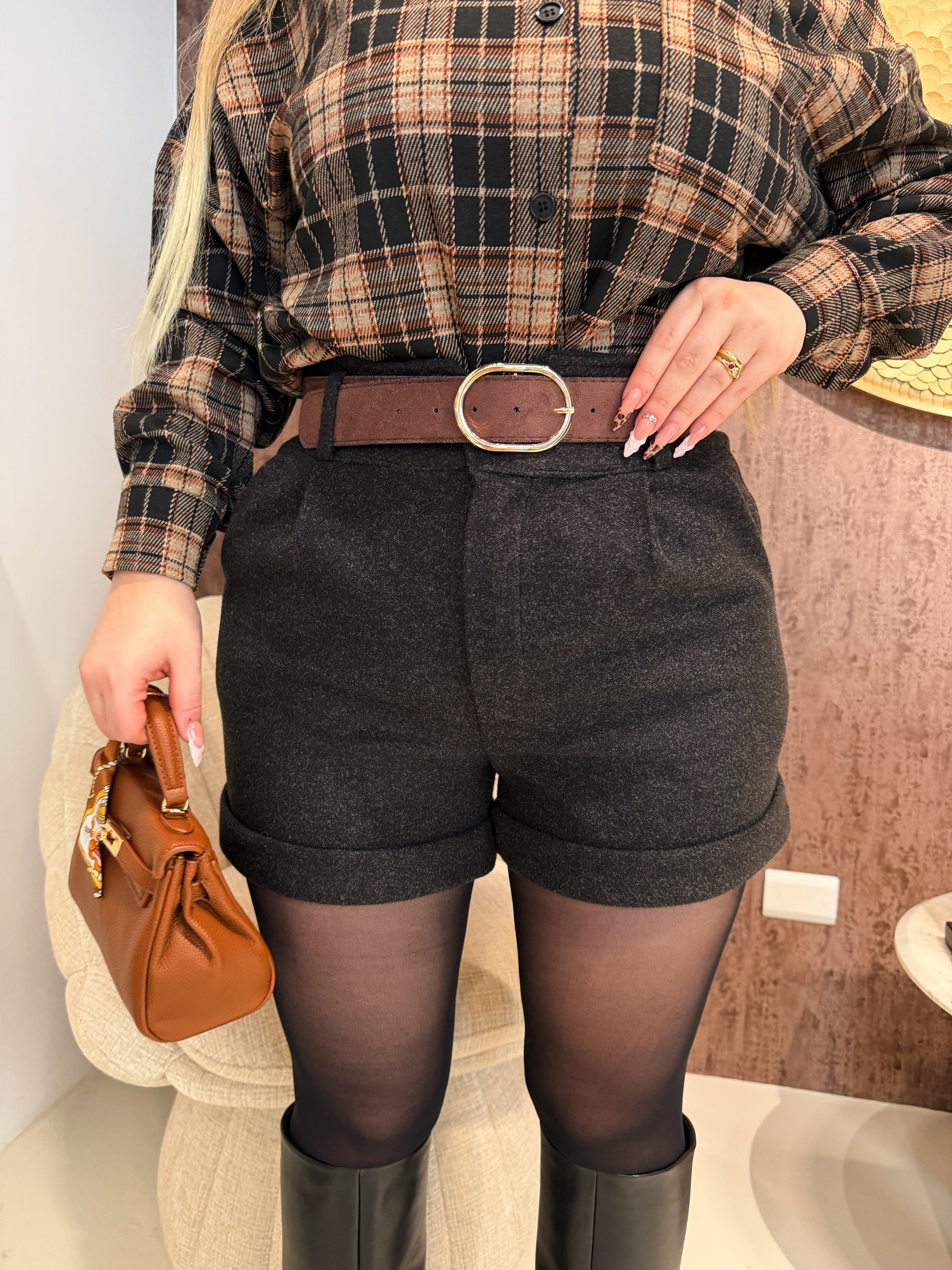 Short in panno con cintura - R.a. Boutique