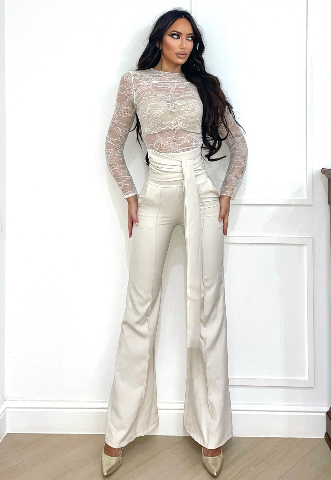 Maglia in pizzo bianca - R.a. Boutique