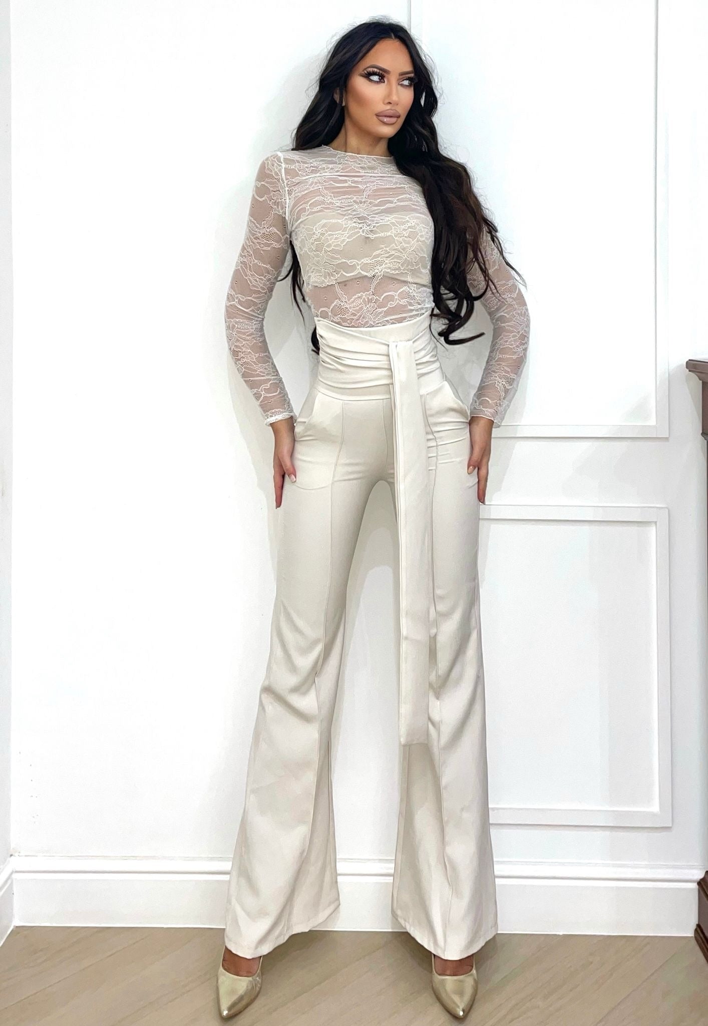 Maglia in pizzo bianca - R.a. Boutique