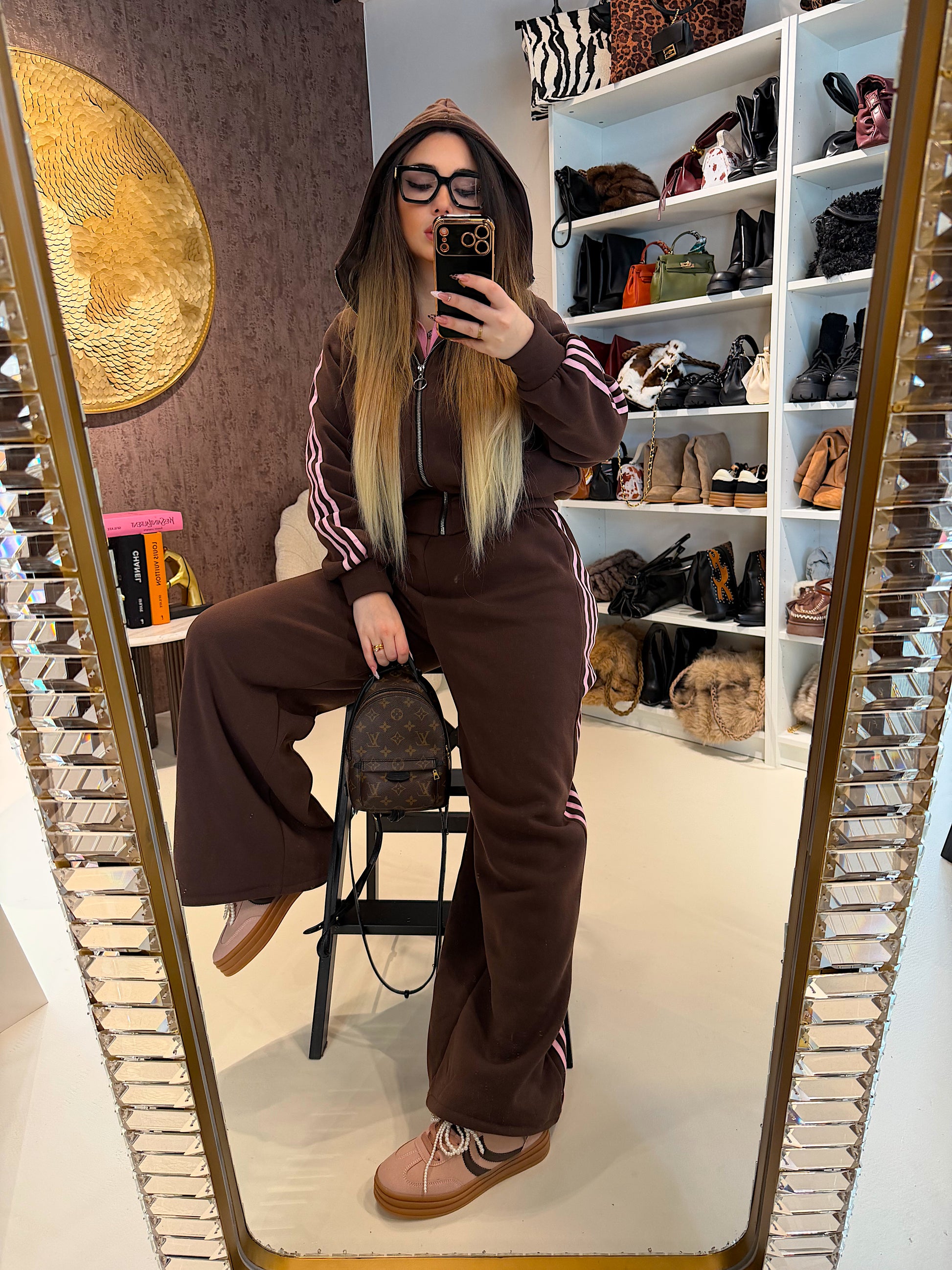 Completo tuta marrone righe rosa - R.a. Boutique