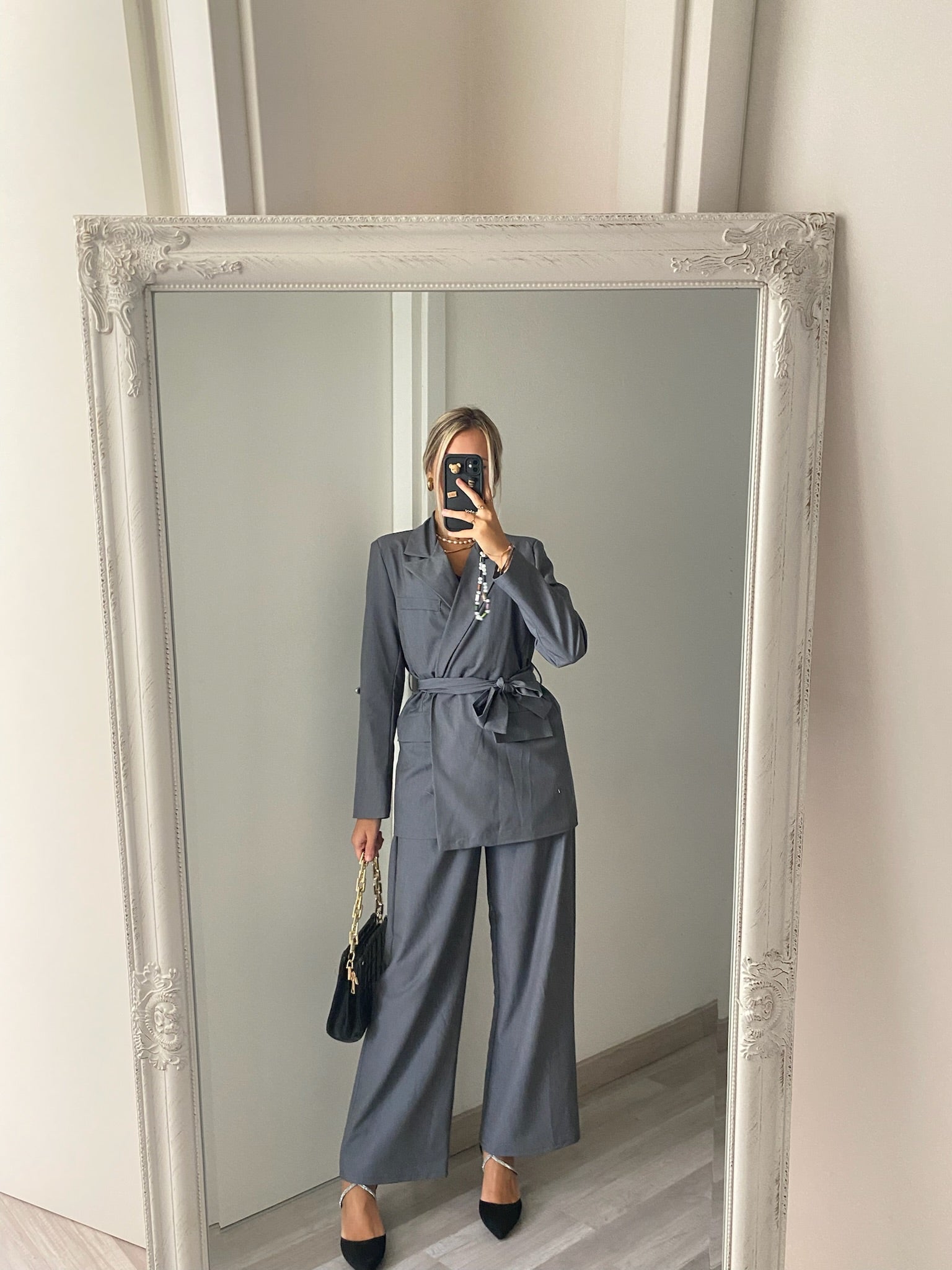 Tailleur grigio - R.a. Boutique 