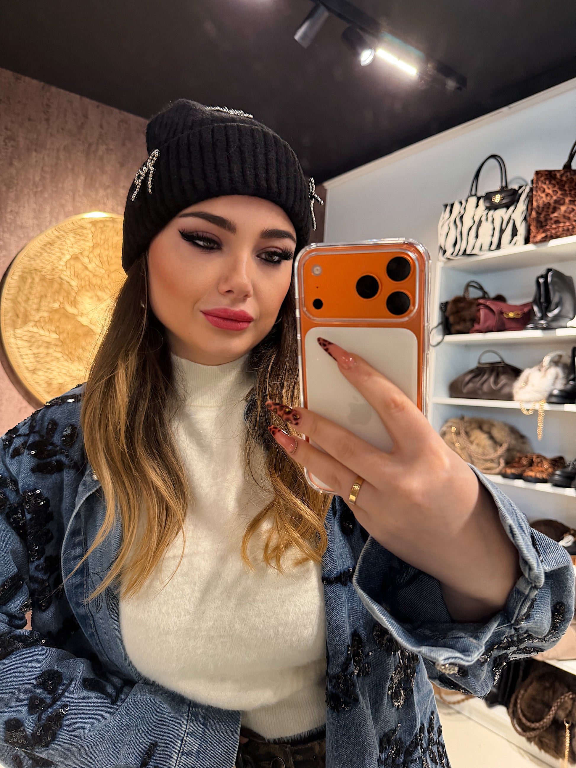 Cappelli sciarpe e guanti - R.a. Boutique