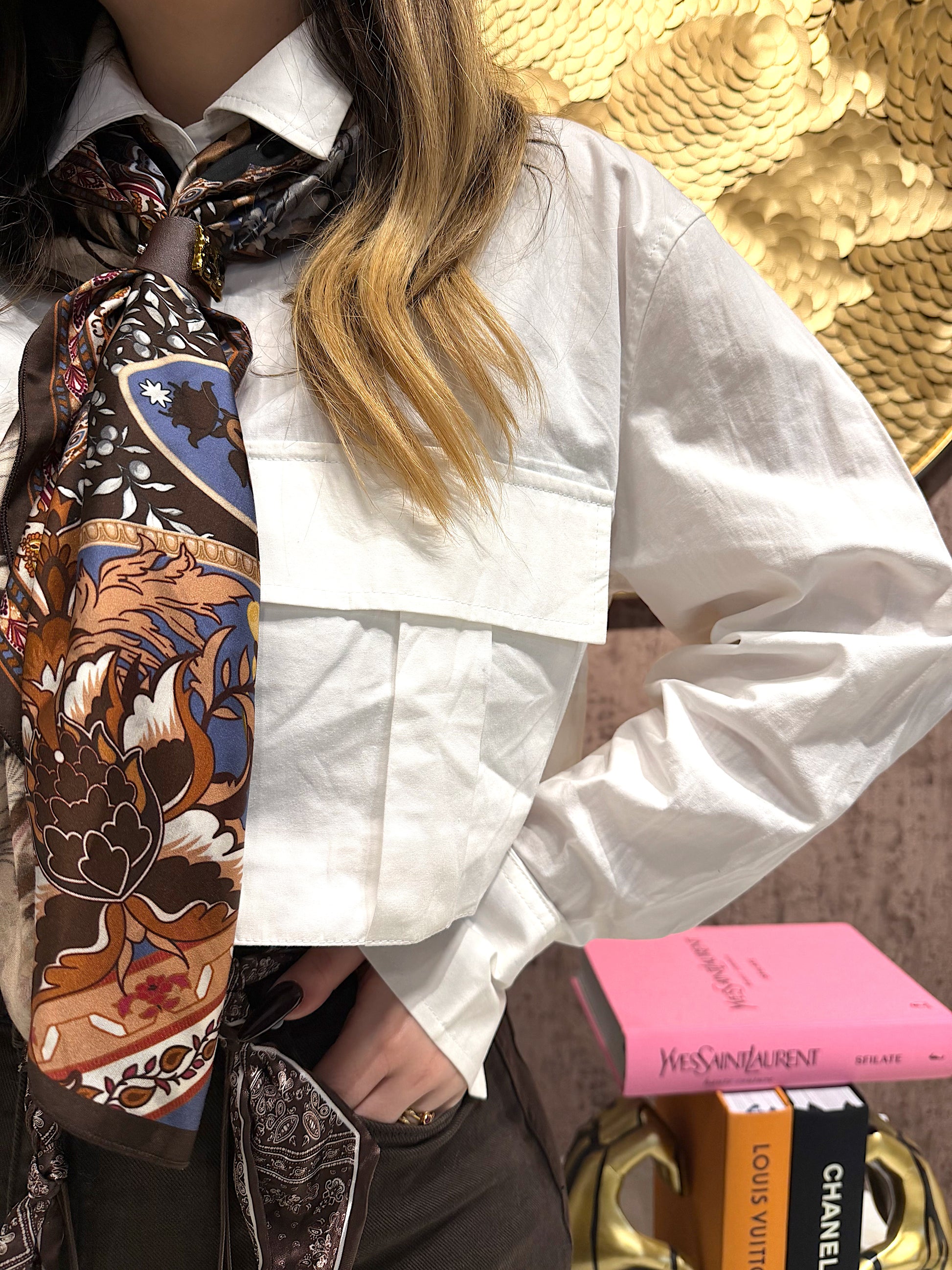 Camicia crop con tasche bianco - R.a. Boutique