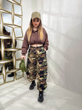 Completo pantalone e top camouflage - R.a. Boutique