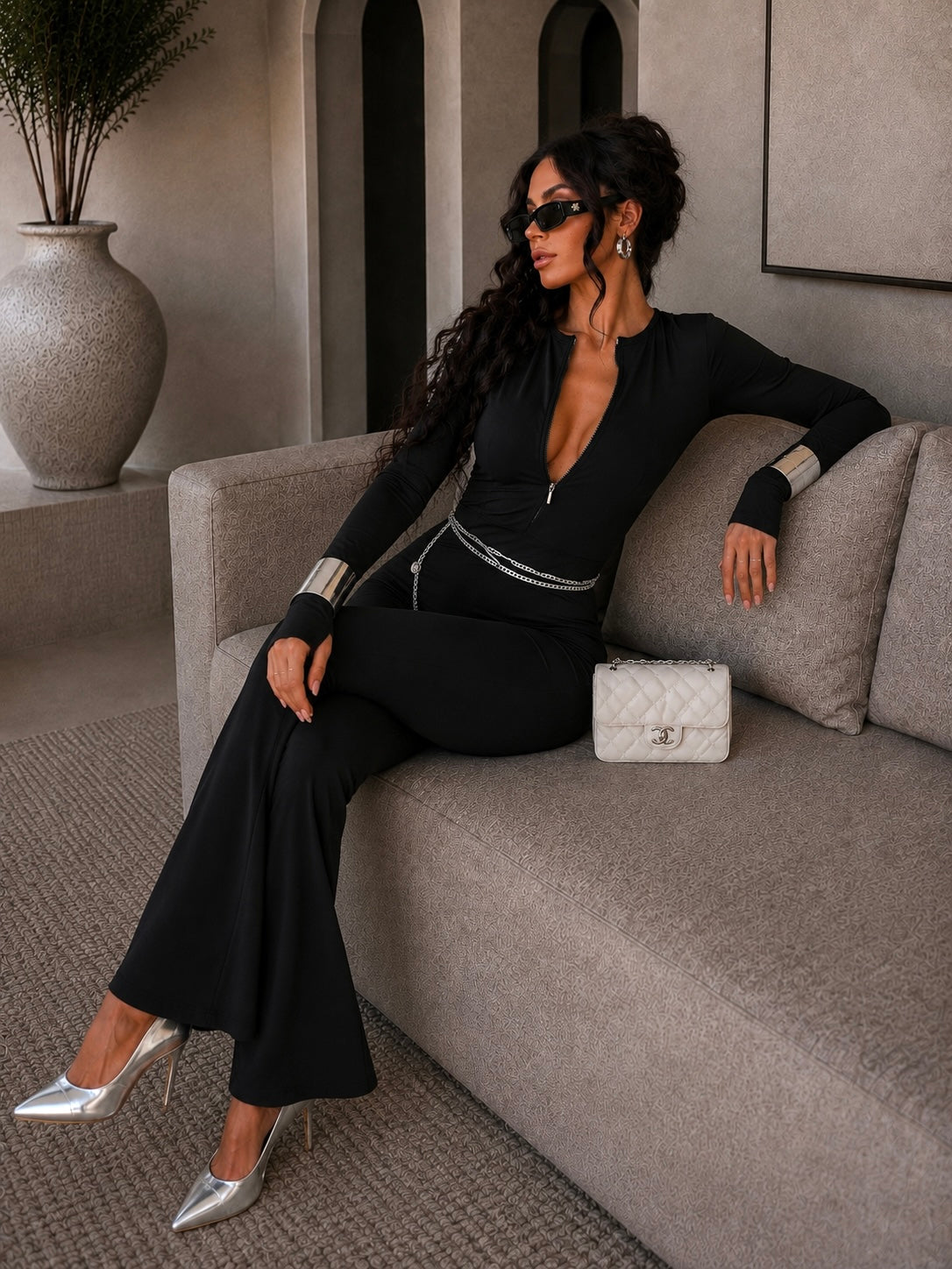 Tuta aderente con zip nero - R.a. Boutique