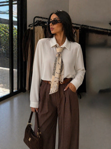 Camicia Elegance Foulard Chic