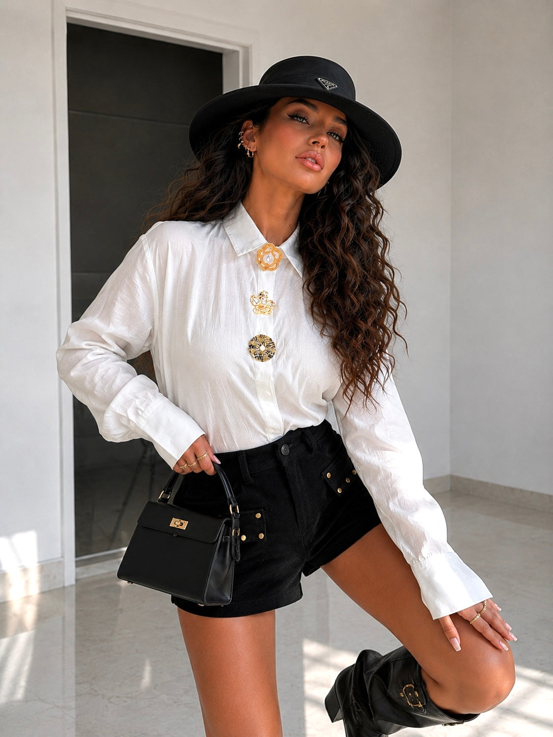 Short Suede Studs - R.a. Boutique