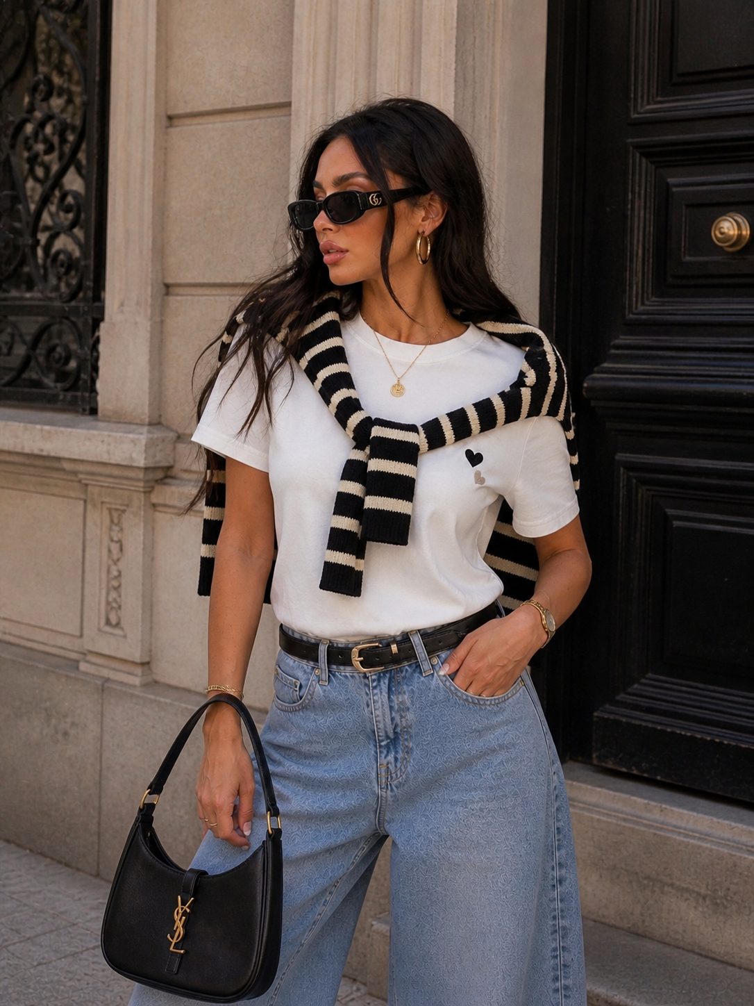 T-shirt con dettaglio cuore e coprispalle - R.a. Boutique