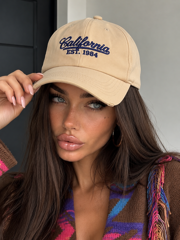 Cappello Baseball California Vintage con Ricamo – Beige