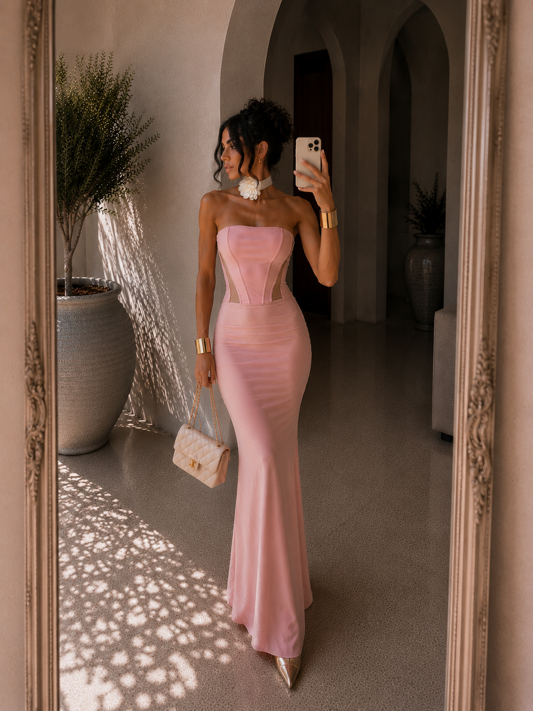 Abito a fascia bustier con gonna in velo cipria - R.a. Boutique