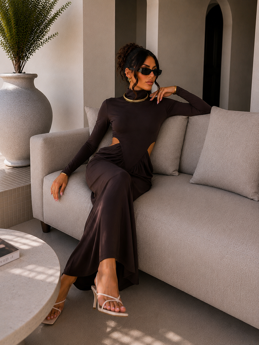 Abito lungo cut-out Caffè Elegance - R.a. Boutique