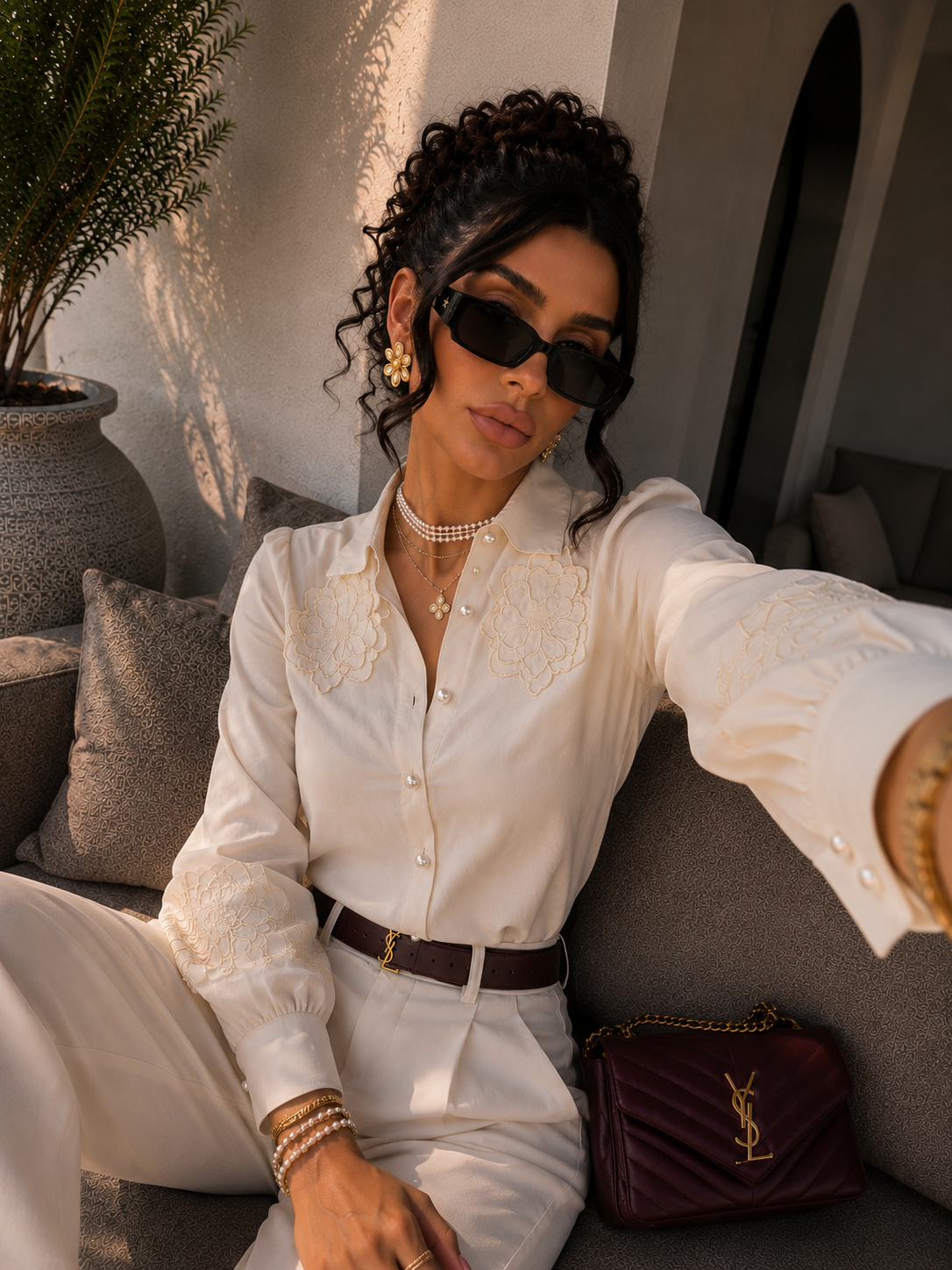 Camicia con collo ricamato floreale - R.a. Boutique