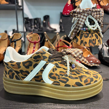 Sneakers Animalier con Fiocco