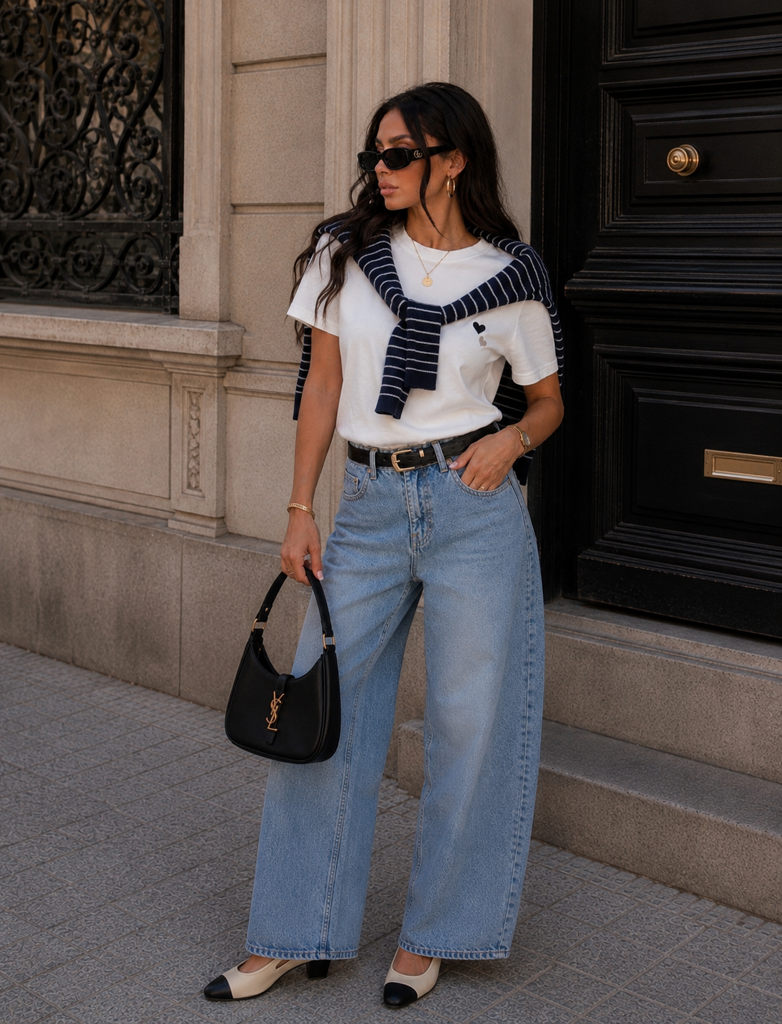 T-shirt con dettaglio cuore e coprispalle - R.a. Boutique