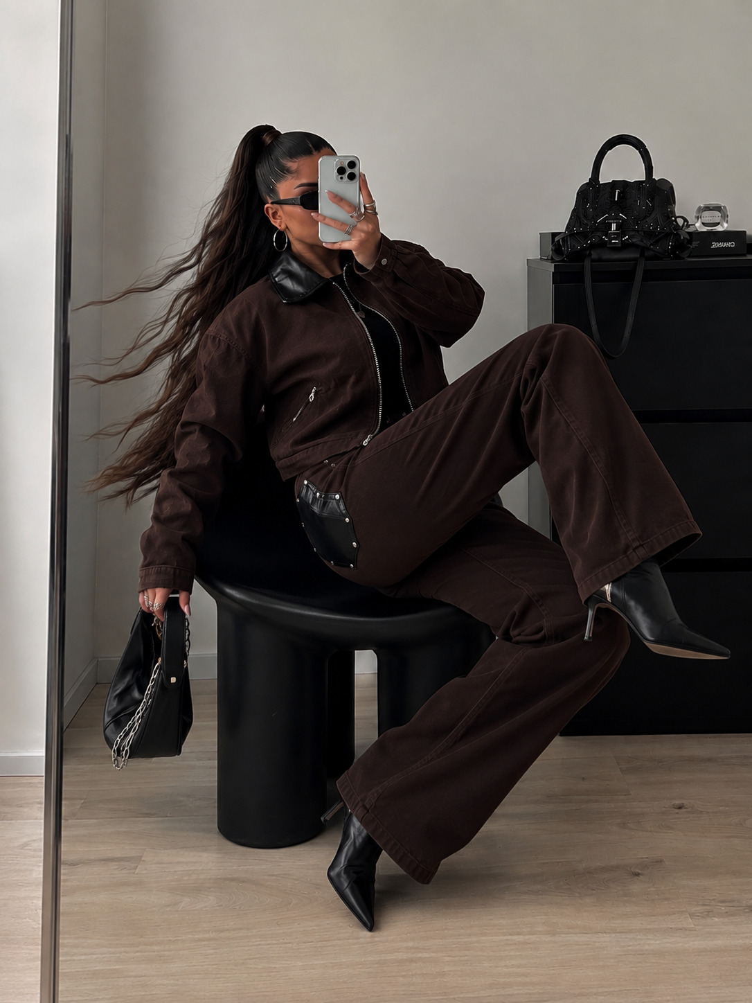 Completo Dark Chocolate - R.a. Boutique