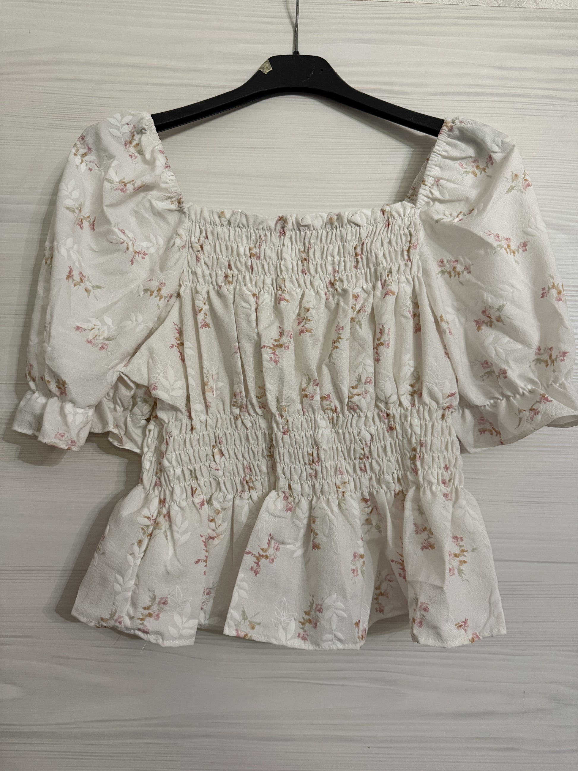 Top bianco a fiorellini - R.a. Boutique