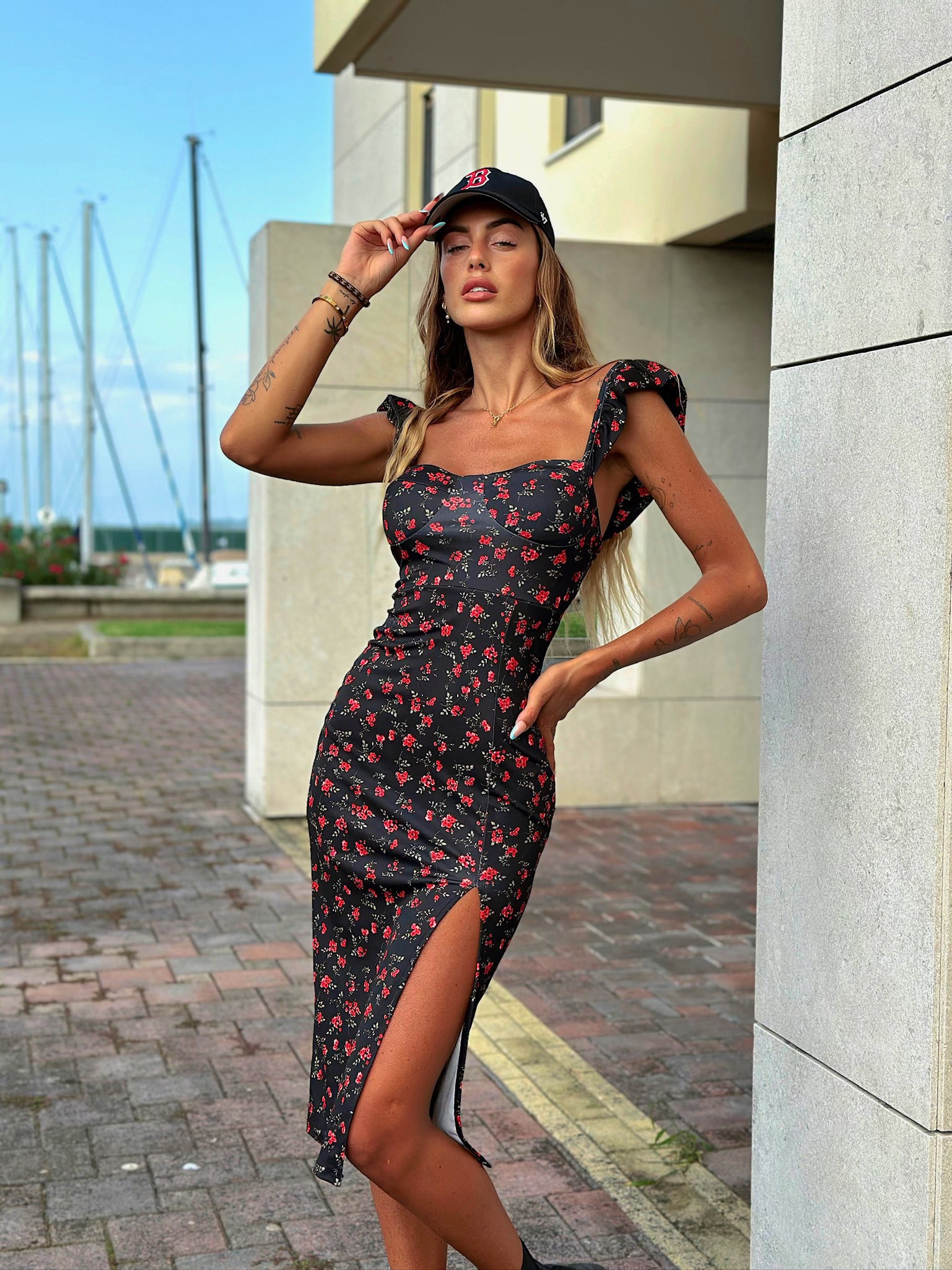 Vestito Tubino Nero Con Fiori Abito Nero Fiori Tubino Nero Con