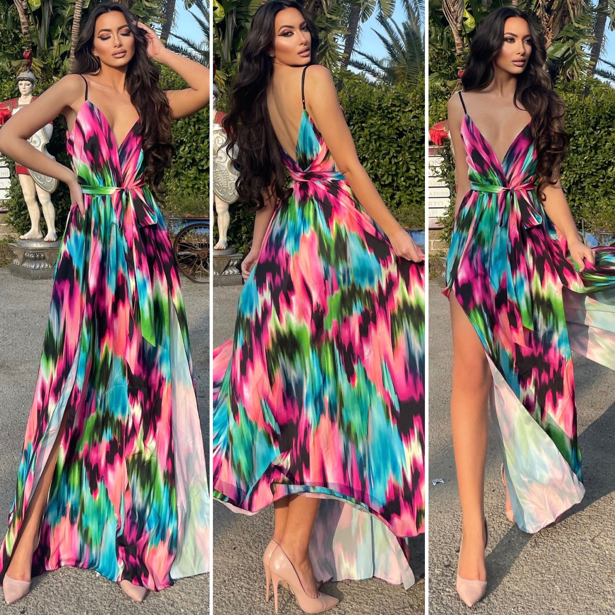 Long dress with multicolor double slit