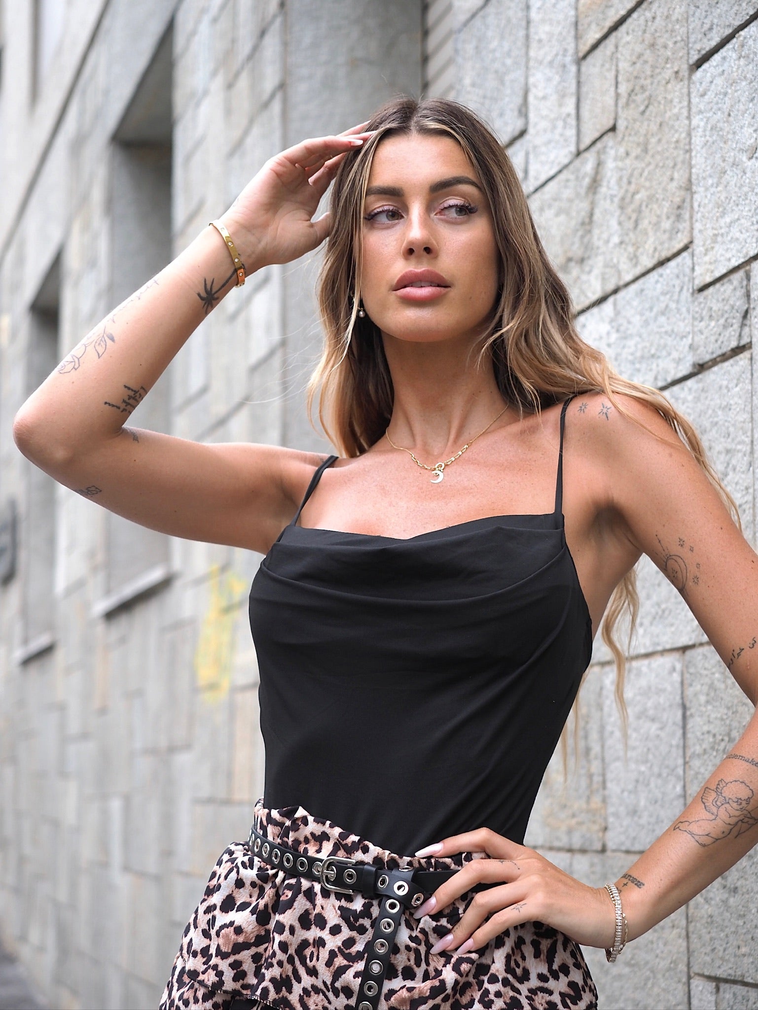 Body nero con scollo - R.a. Boutique 