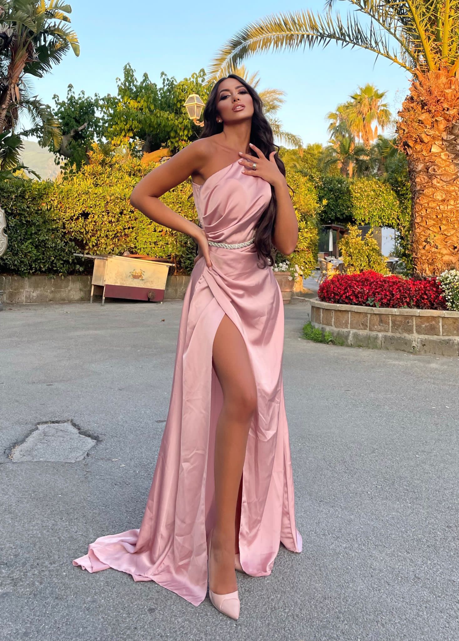 Abito impero monospalla cipria - R.a. Boutique 