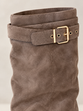 Stivale Taupe con Sovragambale e Fibbia Dorata - R.a. Boutique