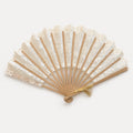 Ventaglio in pizzo beige con manico effetto legno