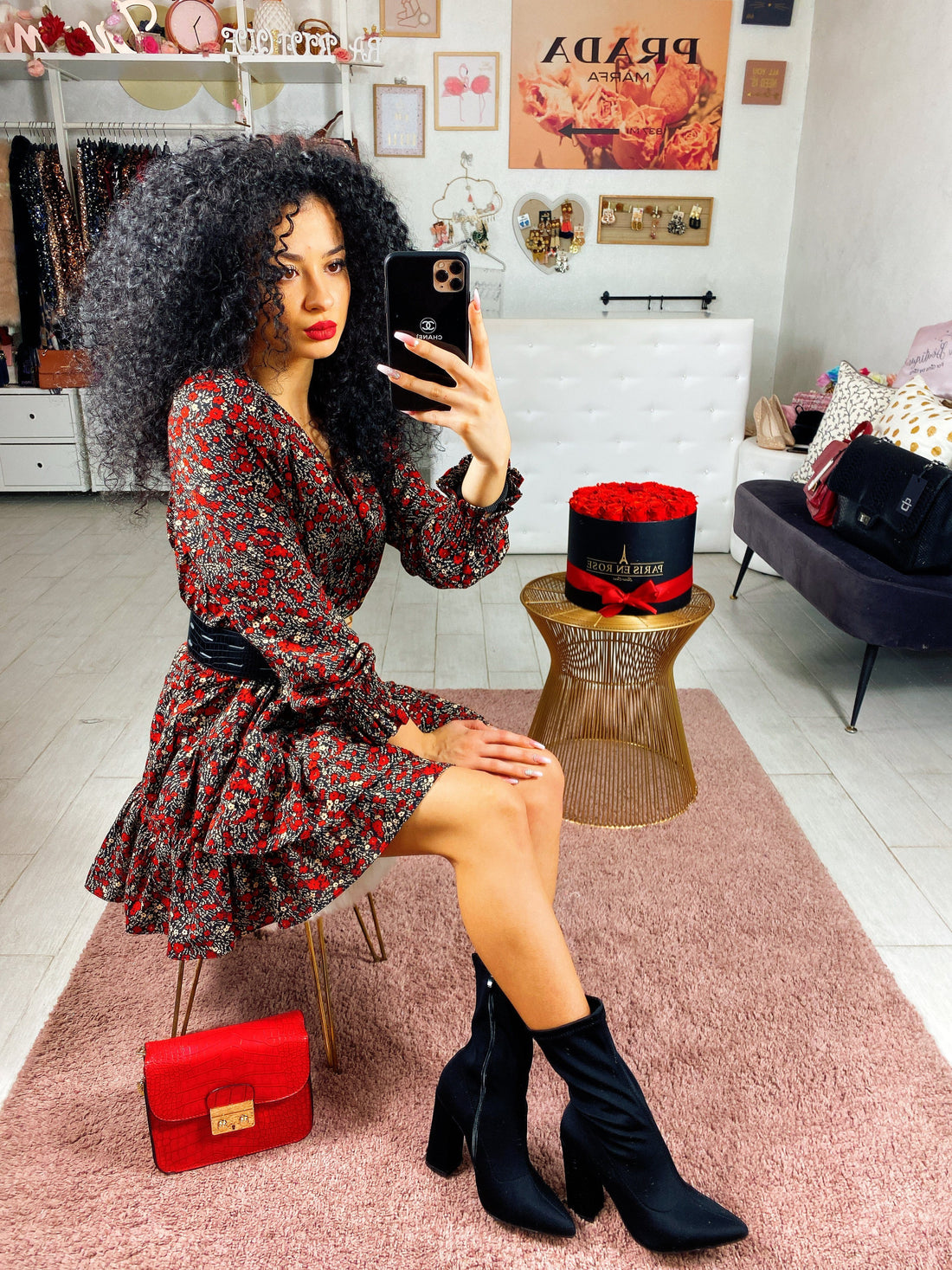 Abito a fiori rossi con balze - R.a. Boutique 