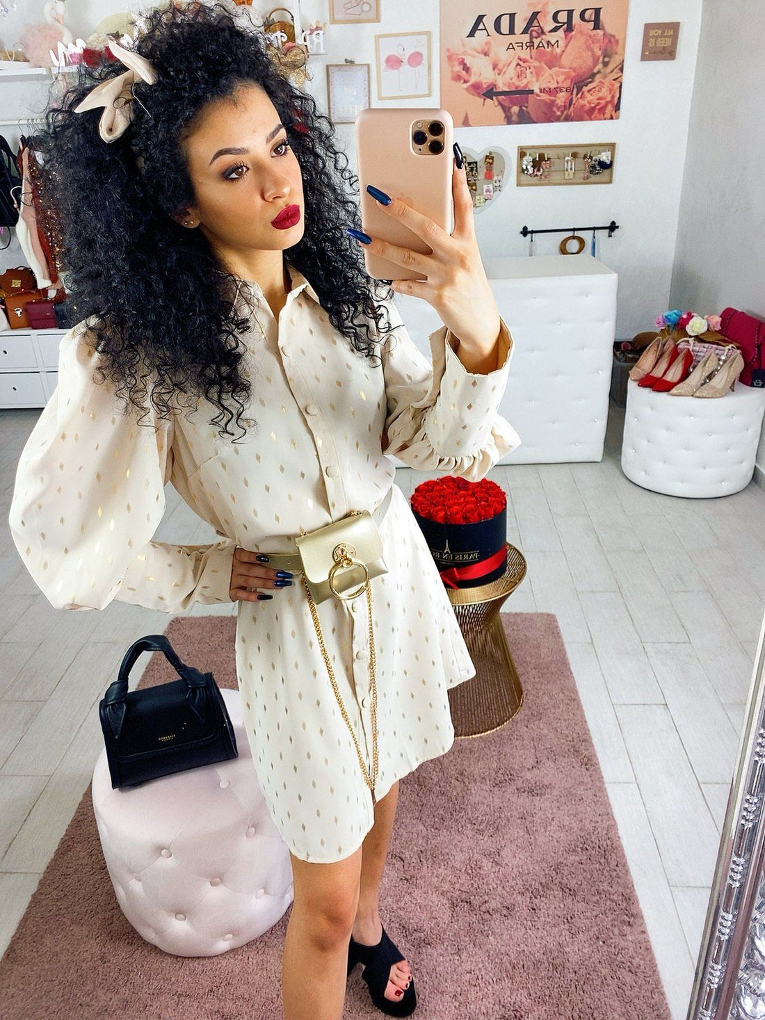 Abito cipria con dettagli gold manica bombata - R.a. Boutique 