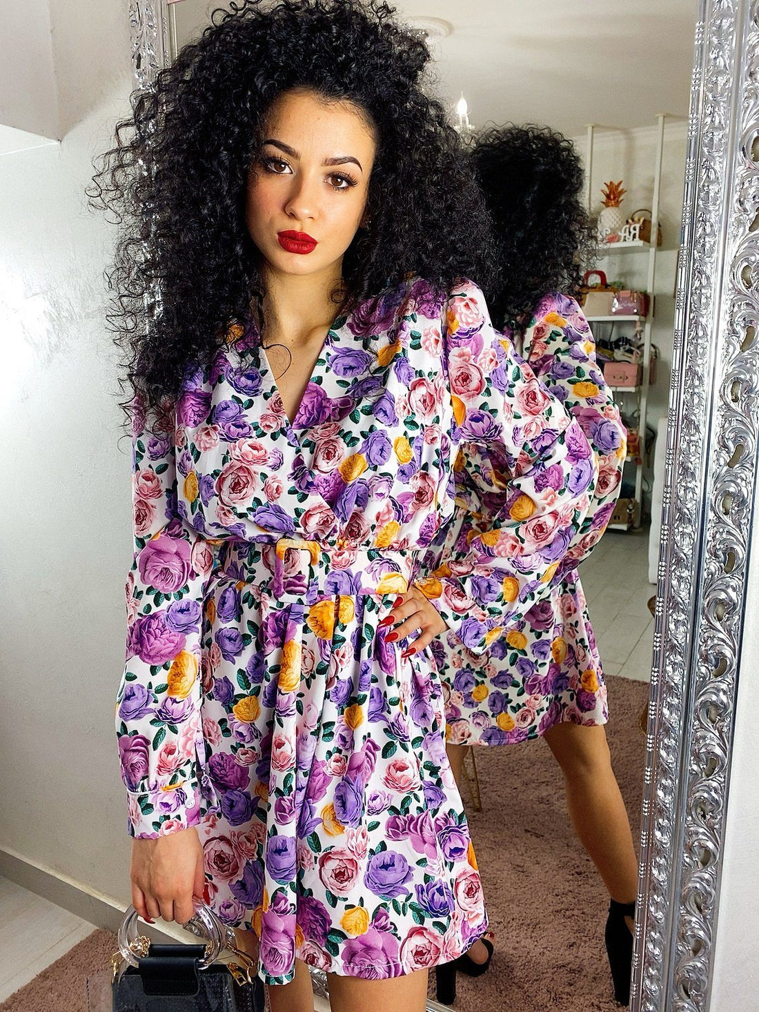 Abito con cintura e fiori lilla - R.a. Boutique 