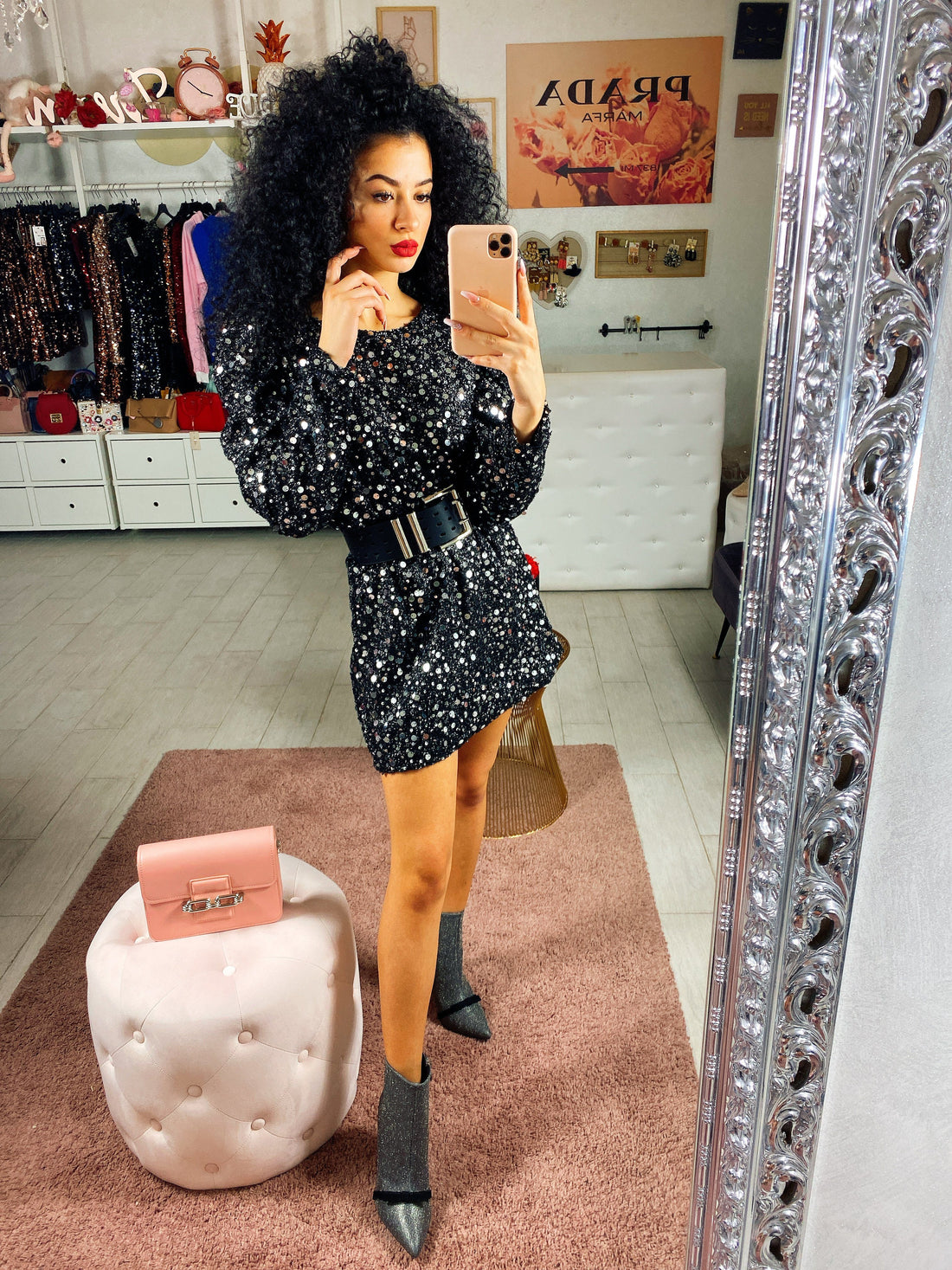 Abito con maxi paillettes - R.a. Boutique 