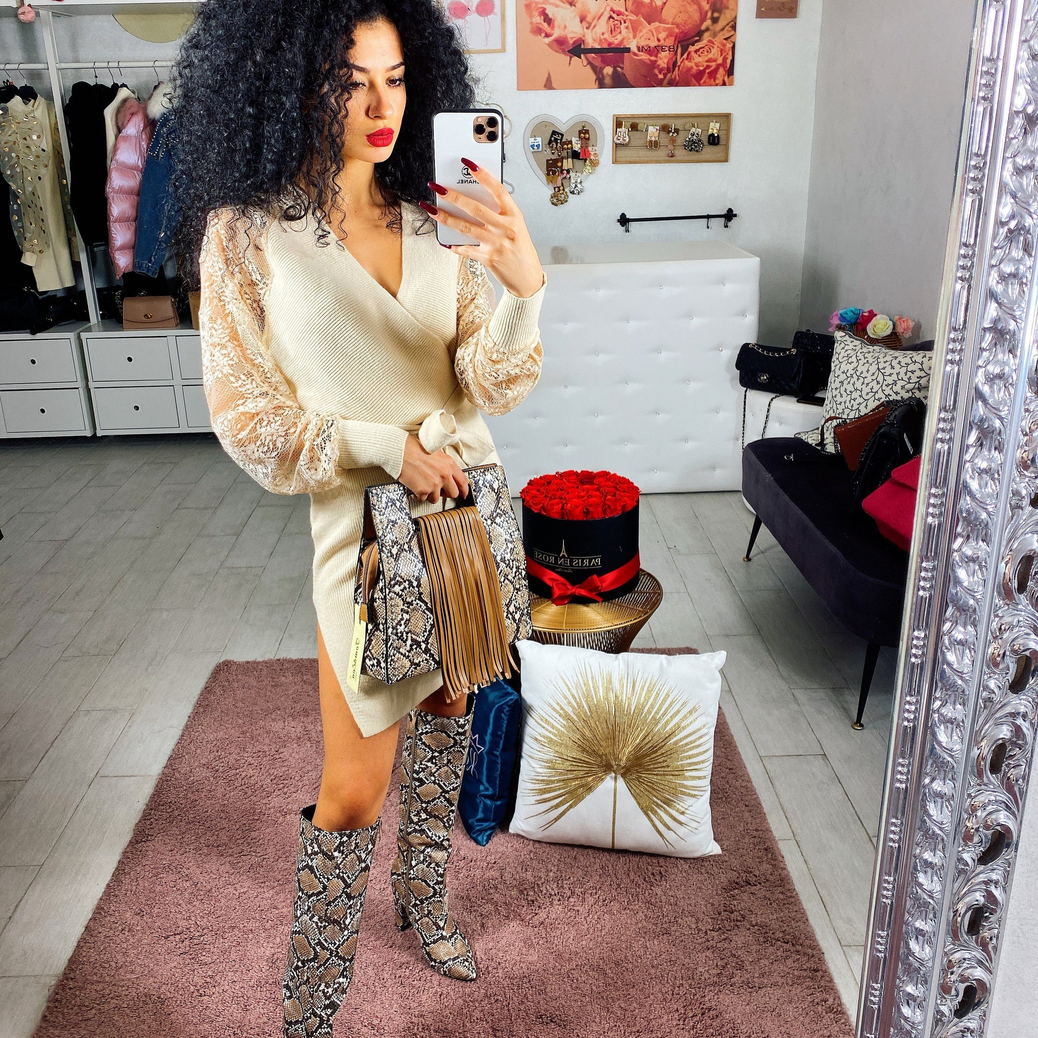 Abito in lana con maniche in pizzo - R.a. Boutique 