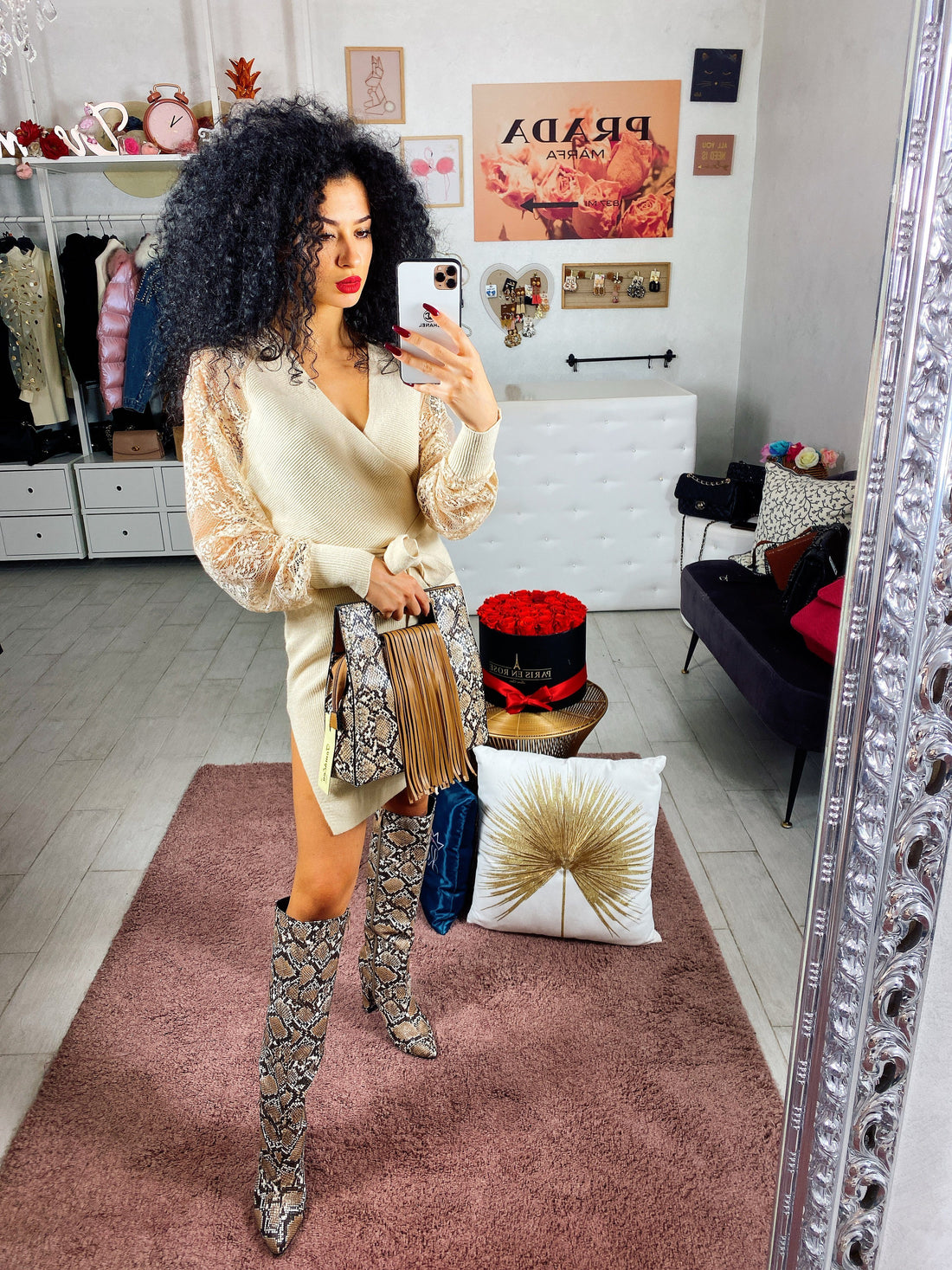 Abito in lana con maniche in pizzo - R.a. Boutique 