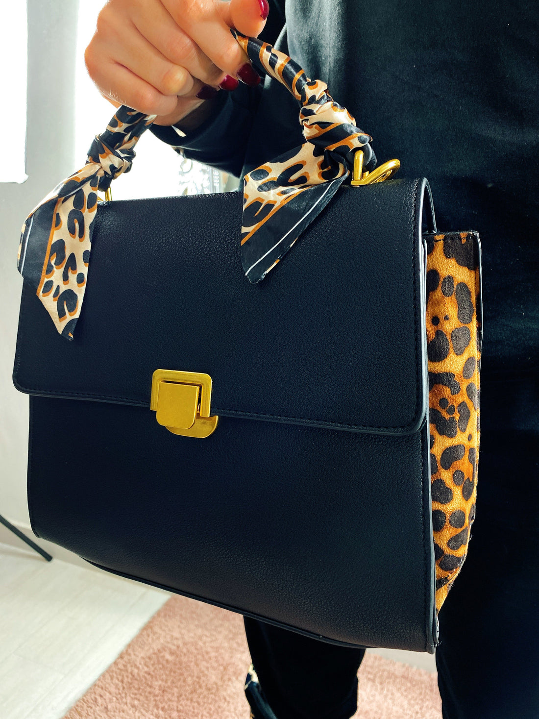 Bag a mano con dettaglio maculato - R.a. Boutique 