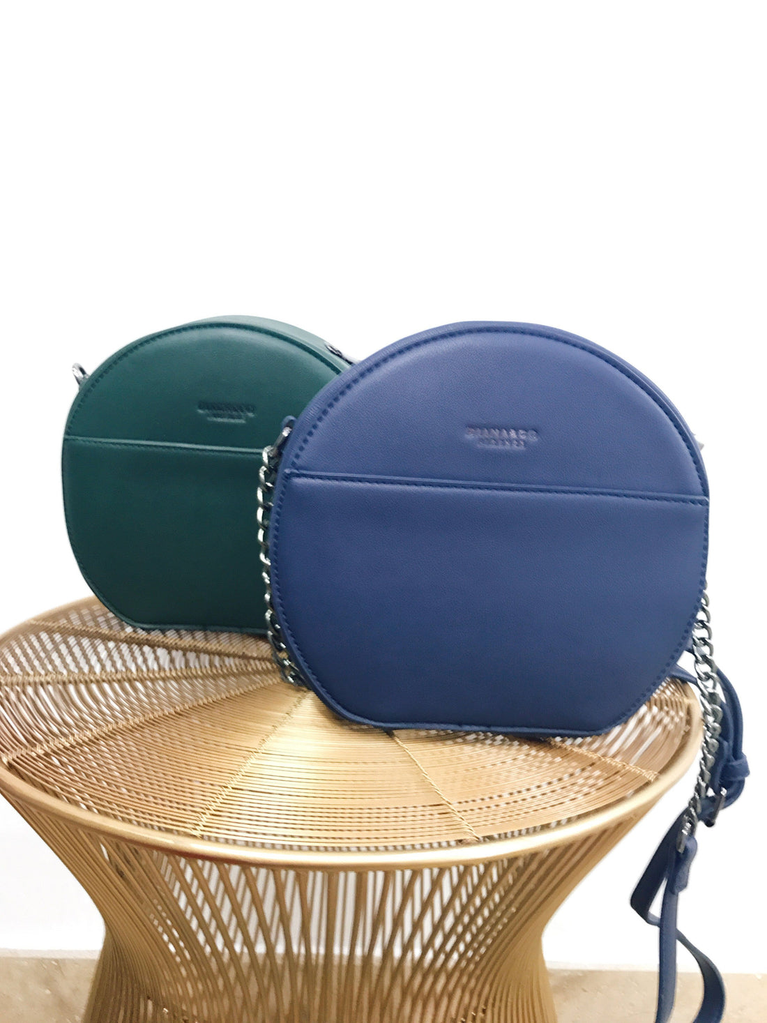 Bag tonda a tracolla - R.a. Boutique 