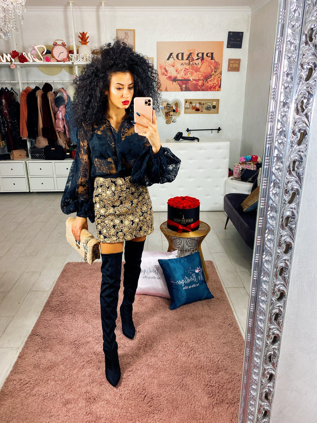 Blusa con ricami a fiori black - R.a. Boutique 