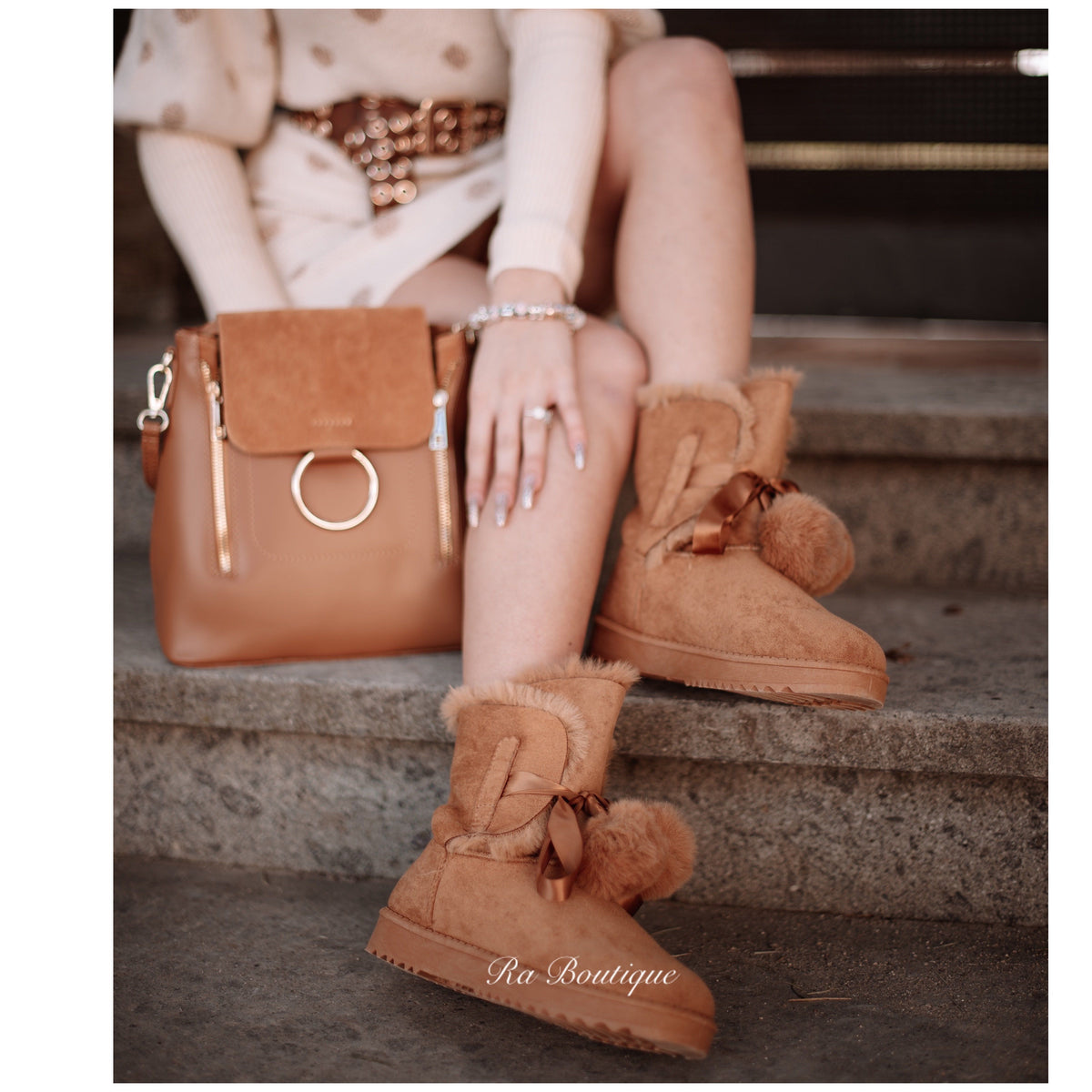 Zainetto Donna In Pelle Sintetica Con Rivetti - Borza A Sacco Nero, Capiente E Stilosa - Foto 3