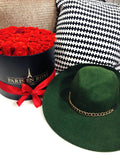 Cappello ampio con catena - R.a. Boutique 