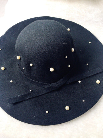 Cappello nero con perle - R.a. Boutique 