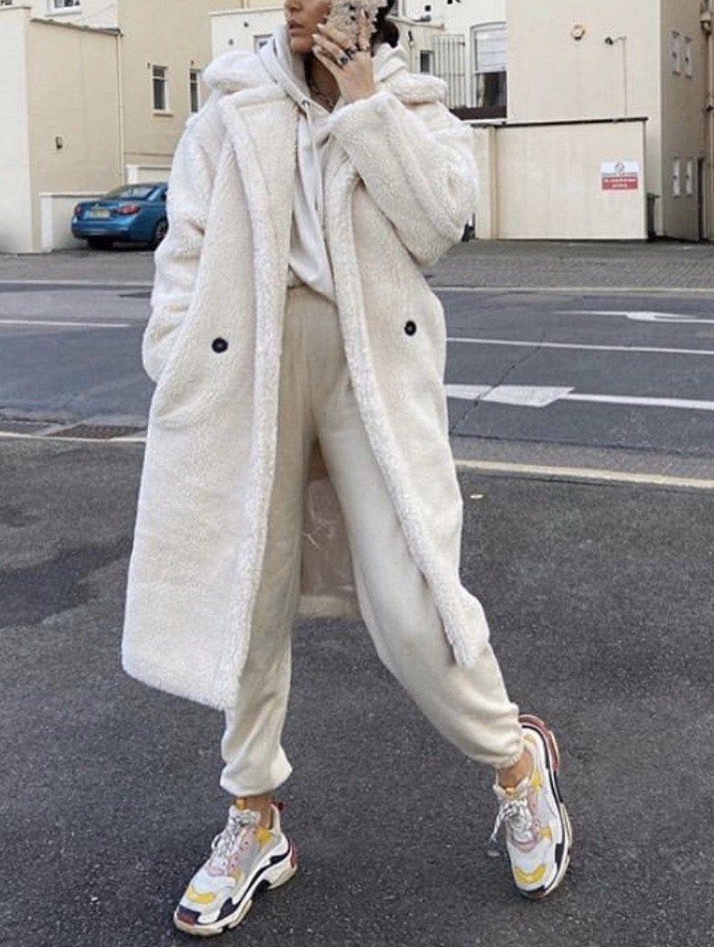 Teddy Bianco Outfit Con Cappotto Teddy Cappotto Teddy Bianco