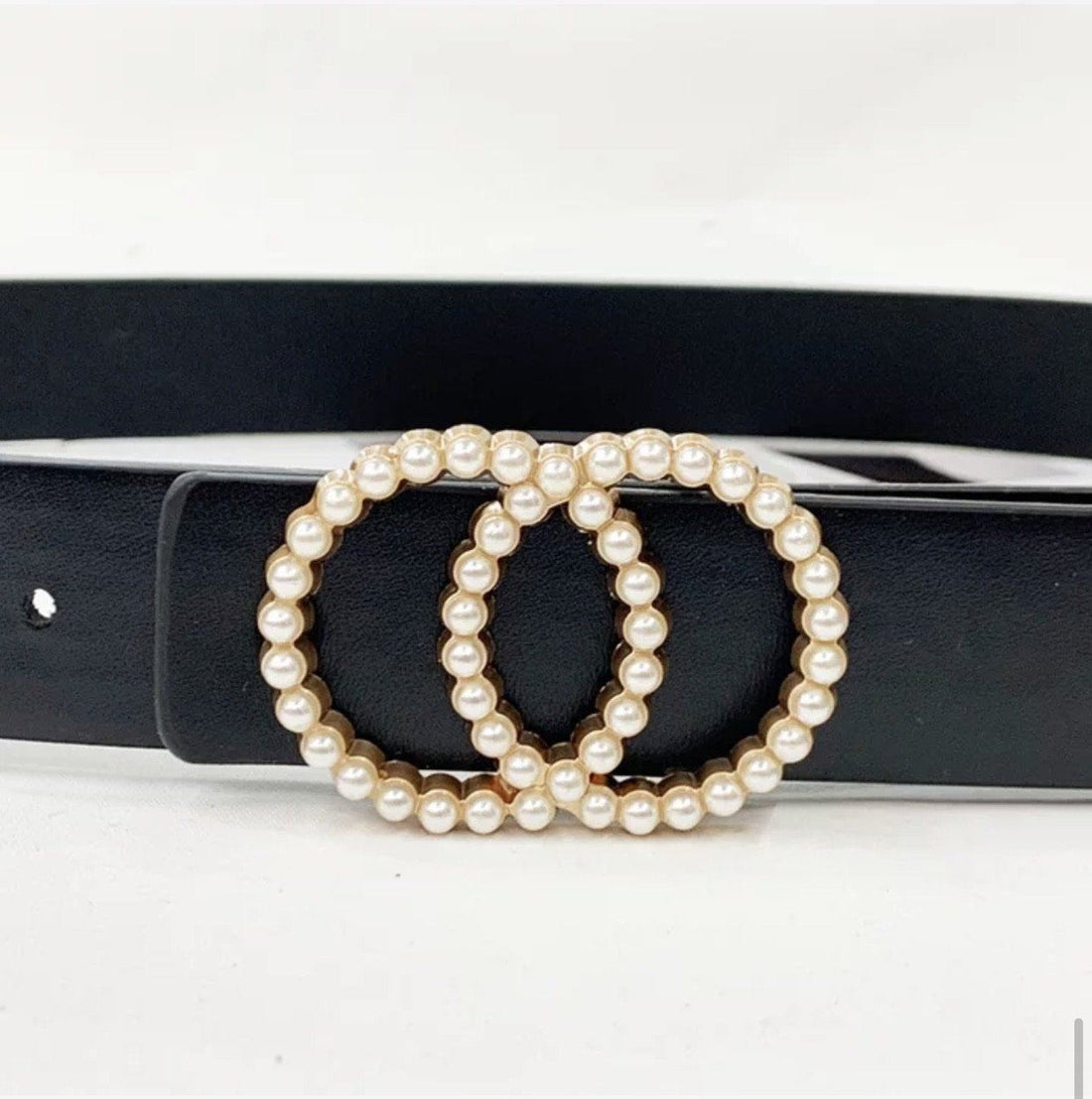 Cintura con cerchi e perle nera - R.a. Boutique 